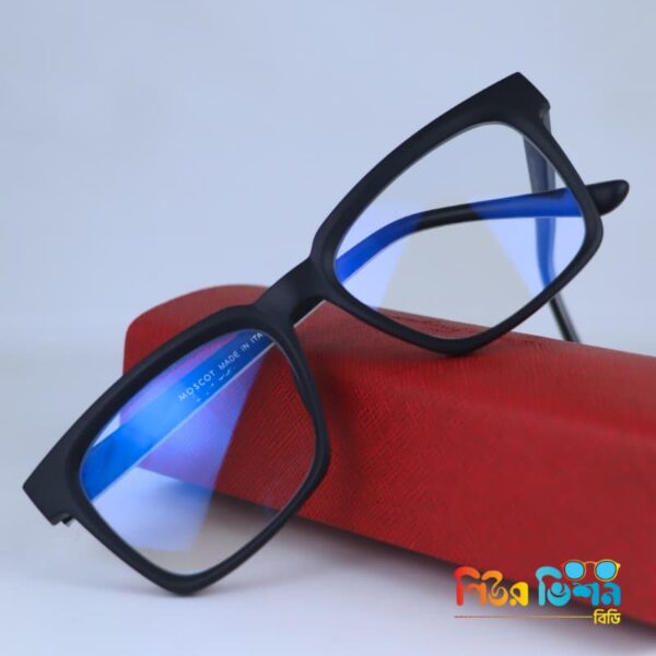 Minimalist Black Specs Frame